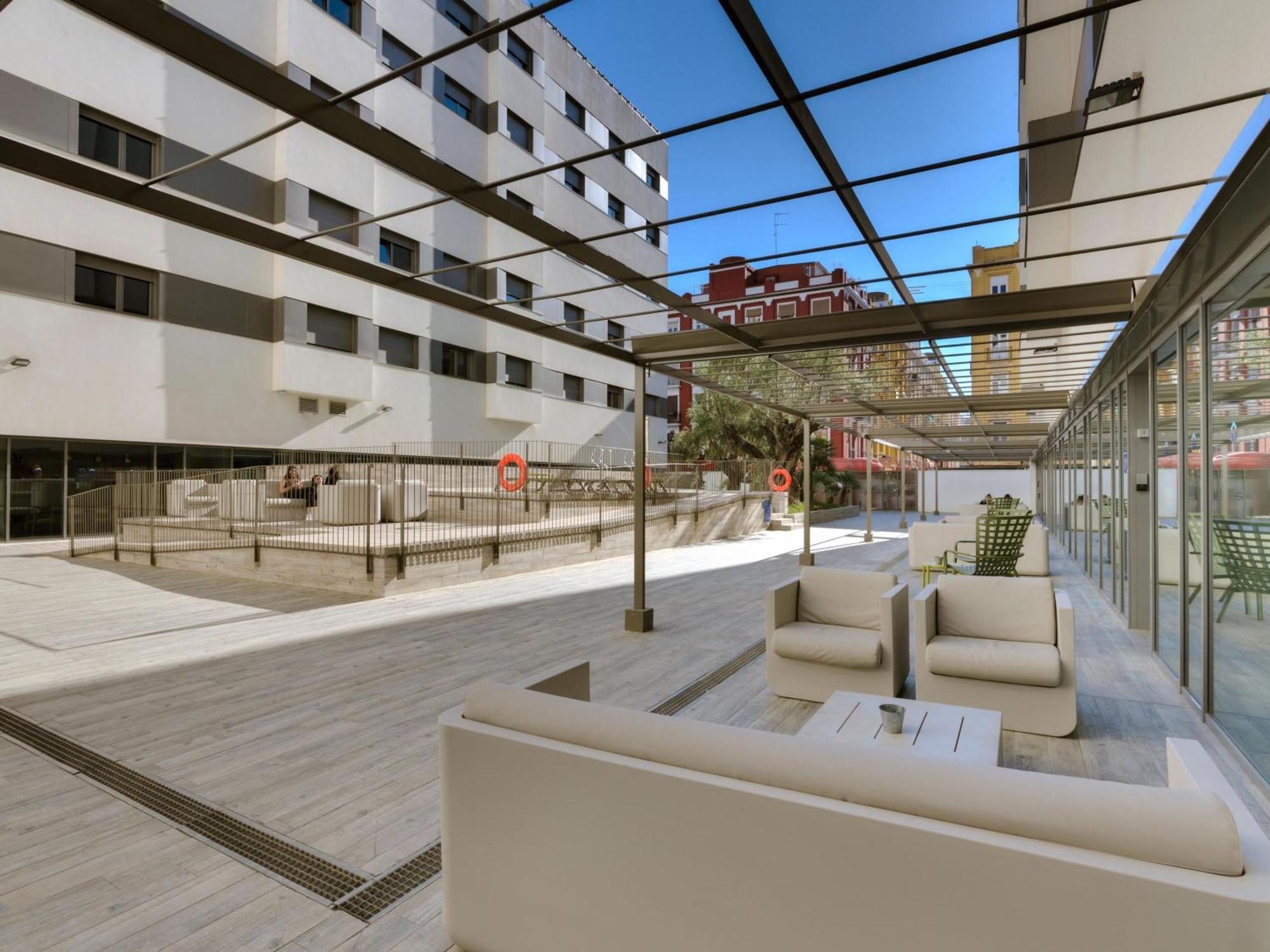 Livensa Living Studios Valencia Marina Real Экстерьер фото
