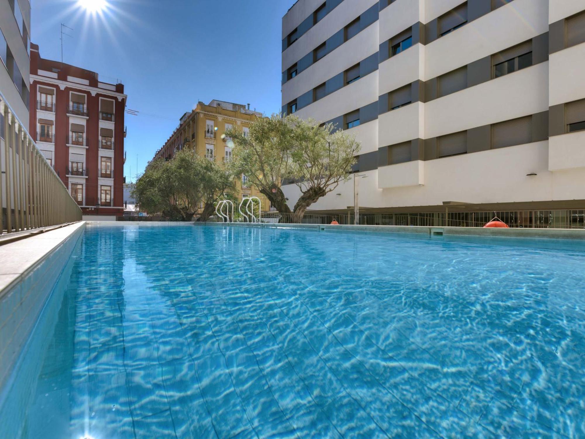 Livensa Living Studios Valencia Marina Real Экстерьер фото